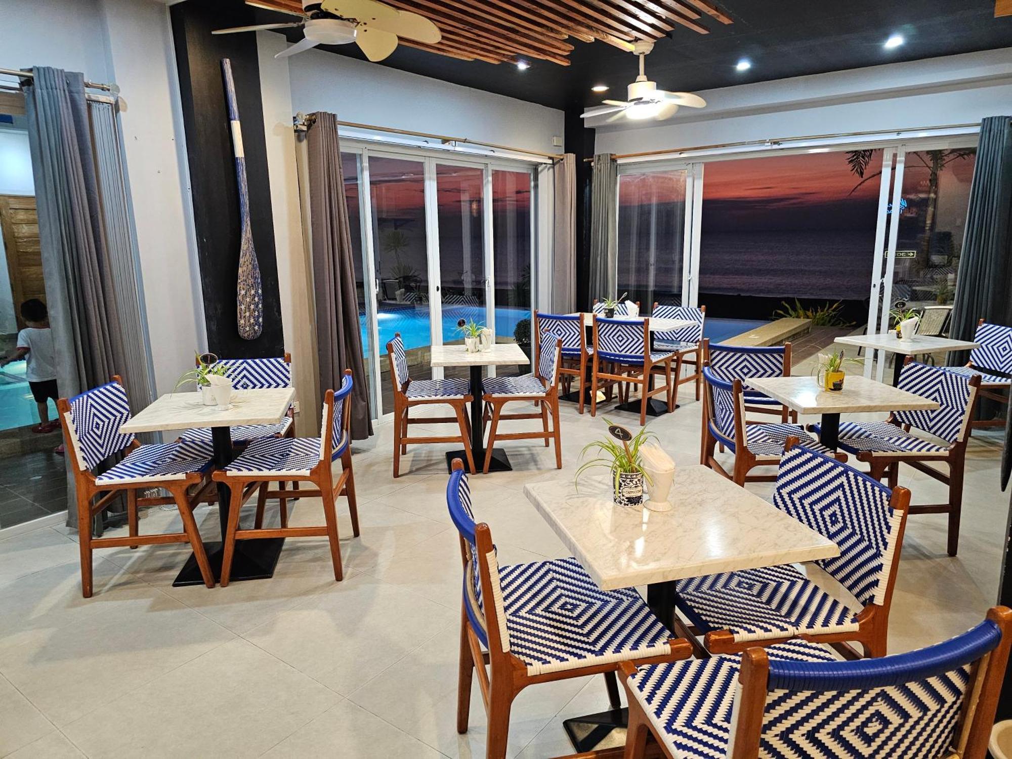 Blue Coast Beach Hotel Santa Ana  Esterno foto