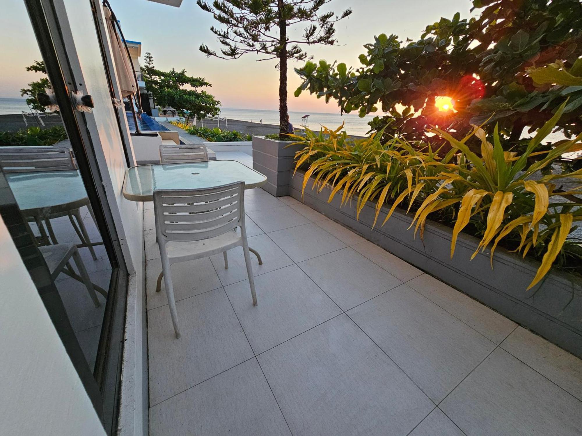 Blue Coast Beach Hotel Santa Ana  Esterno foto
